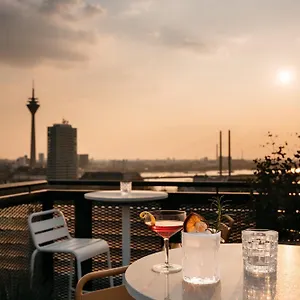 Ruby Luna Düsseldorf